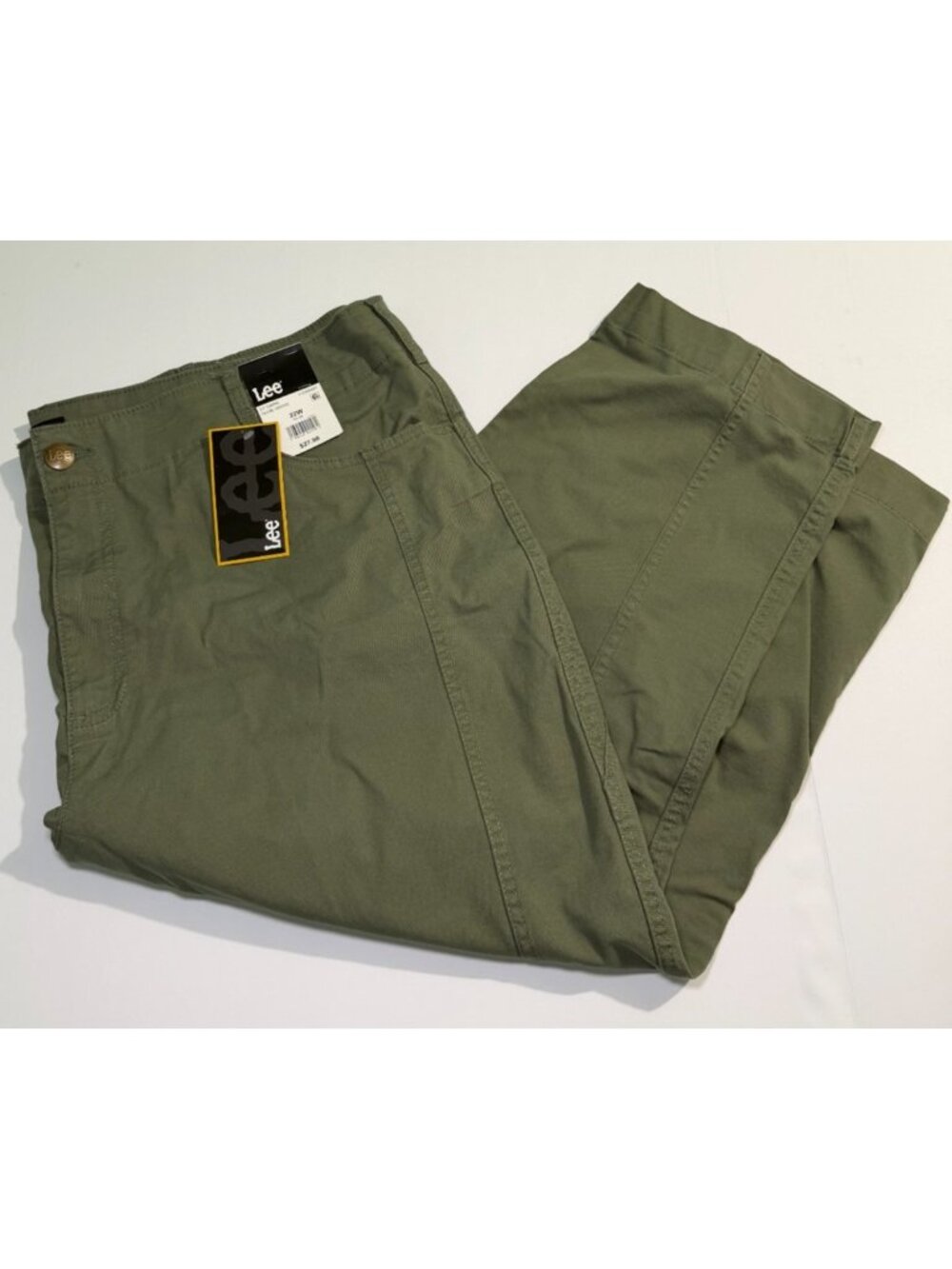 Lee Womens Capri Pants Plus Size 22W Green Stretch Cropped Casual NWT Comfort